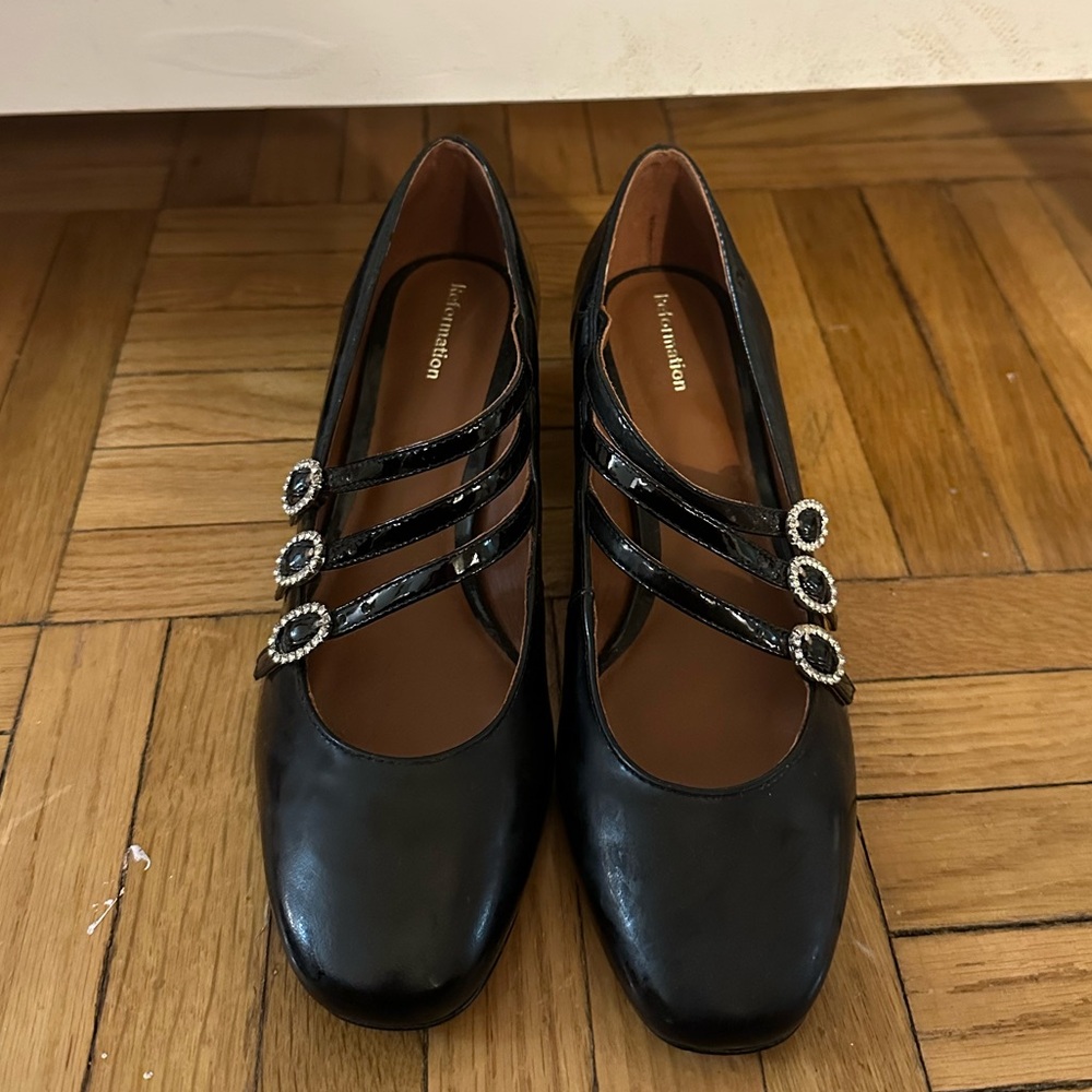 Reformation Mimi Buckle Pump 6.5